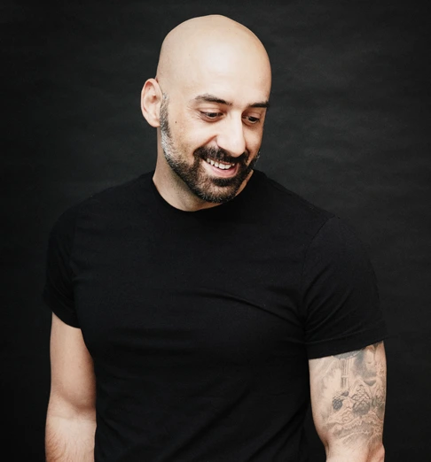 davide mastrosimone sette colpi di machete autore